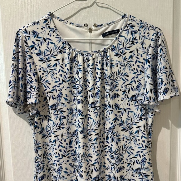 Tommy Hilfiger Blue and White Floral Flutter Sleeve A-line Dress NWOT - Picture 2 of 7